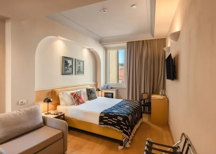 Otel The Couper Piazza Di Spagna 3*